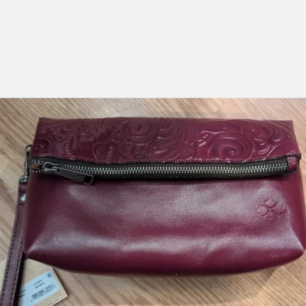 Patricia Nash Maroon Clutch/Wristlet - Picture 2 of 3